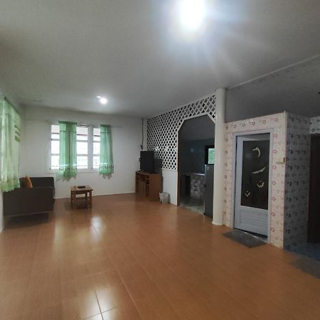 Готель Janzo House Ban Khlong Mat Екстер'єр фото